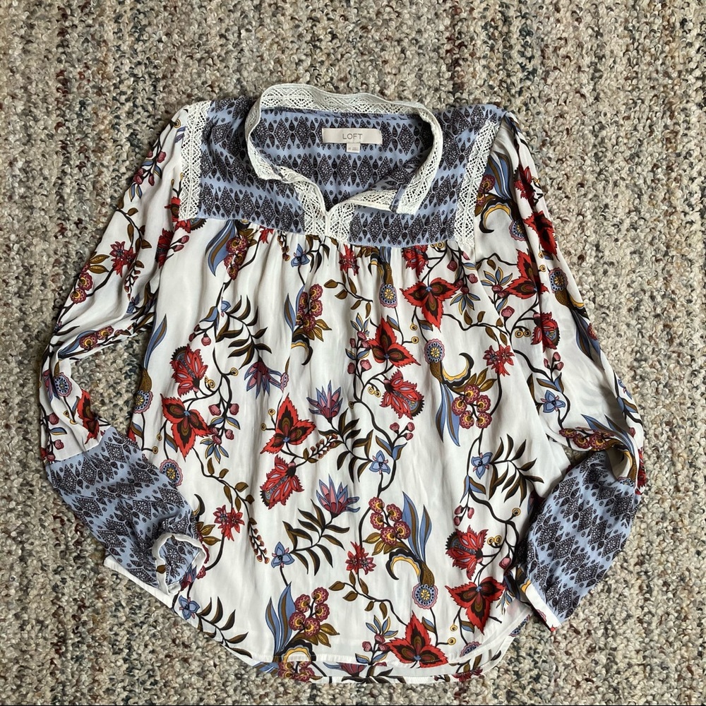 Ann Taylor Loft Floral Blouse XS